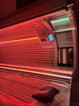 LUXURA X7 42 HIGHBRID horizontalne kolagenove solarium - 4