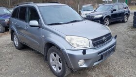 Toyota RAV4 2.0 benzin 4x4 110 kw 11/2003 - 4