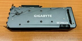 GIGABYTE Radeon RX 6700 XT GAMING OC 12GB GDDR6 - 4