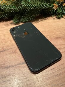 iPhone XR - 4