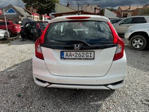 Honda Jazz 1.3 i-VTEC - 4