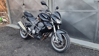 Kawasaki Z 1000 2009 - 4