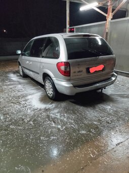 Chrysler voyager 2.5crd 105kw predam vymenim - 4