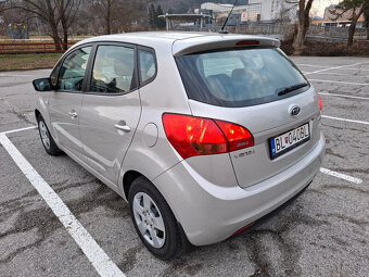 KIA VENGA 1.4 CRDi r.v. 2011 74250 km - 4