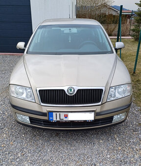 Škoda Octavia 2. gen 1.6 MPI - 4