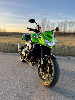 Predám KAWASAKI Z750 - 4