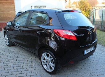 • MAZDA 2 1.3i, 63 kW, benzín, 5-st. manuál, r.v. 2009 • - 4