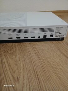 XBOX ONE S - 4