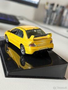 IXO Mitsubishi Lancer EVO IX 1:43 - 4