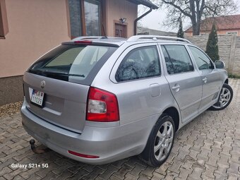 ŠKODA OCTAVIA COMBI 2 4X4 1.6 TDI FACELIT - 4