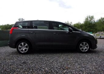 Peugeot 5008 1.6 HDi 82kW7MÍST212 000KM nafta manuál - 4