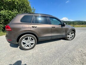 VW Touareg 3.0 TDi 180kw Exclusive - možný odpočet DPH - 4