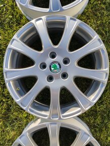 5x112 R17 Originál Škoda Octavia Edícia 100 aL&K - 4