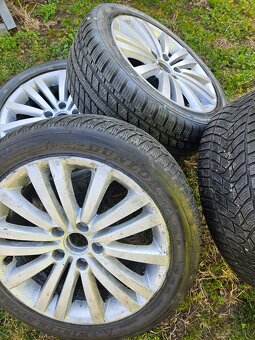 5x112 235/45 R17 - 4