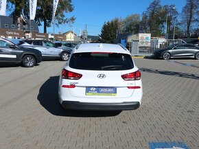 Hyundai i30 WG 1.6CRDi 85kW STYLE NAVI ČR 1MAJITEL DPH - 4