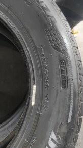 Bridgestone 205/60r16 letné - 4