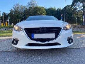 Rezervované Mazda 3BM 1.5 74kw 6st. manuál - 4