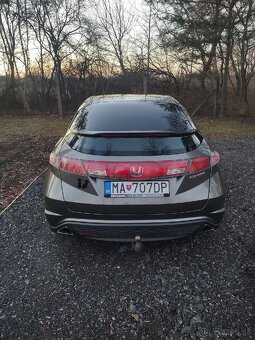 Honda Civic 2.2 CTDi Executive - 4