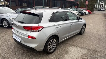 Hyundai i30 1.6 CRDi 110 Comfort 7DCT - 4