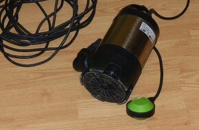 ponorné kalové čerpadlo, nerez -plast 550W, nové, nebolo pou - 4