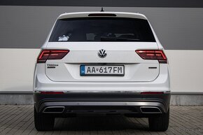 Volkswagen Tiguan 2.0 TDI EVO Elegance 4Motion DSG - 4