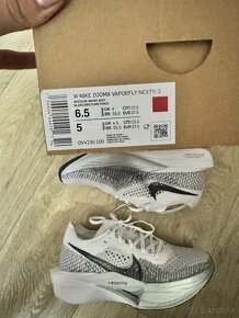 W Nike ZOOMX Vaporfly Next% 3 - 4