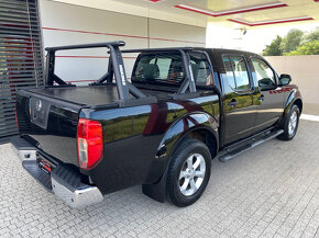 Nissan Navara Double Cab 2.5 DCi 140 kW - 4