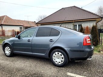 ŠKODA OCTAVIA  2.0 TDI 103KW ELEGANCE - 4