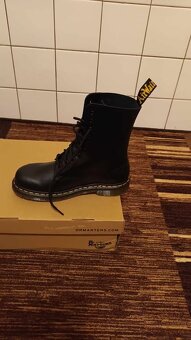 DrMartens - 4