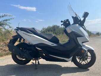 Honda Forza 125 ccm , 11 kW - 4