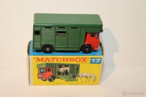 Matchbox RW Horse box - 4