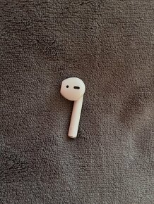 Apple Airpods 1 - 4