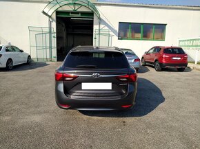 TOYOTA AVENSIS combi 1.8 benzín_1.maj,nové v SR_14999€ netto - 4