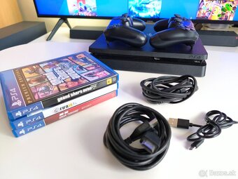 Playstation 4 PS4 SLIM - ovládače - hry - 4