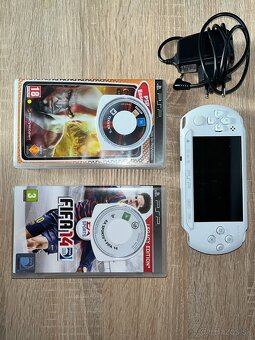 PSP e1004 - 4