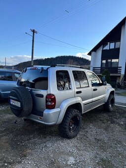 JEEP Cherokee ,Limited 2,8 CRD - 4