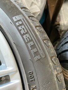 245/40 R18 - 4