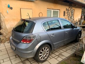 Opel Astra H, 1,7 CDTI, 74 kW - 4