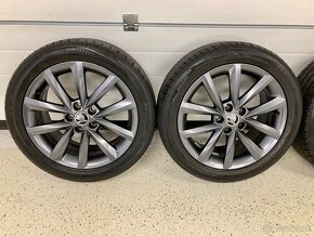 Predám letnú sadu org ŠKODA 5x100 R16 7J ET46 215/45R16 - 4