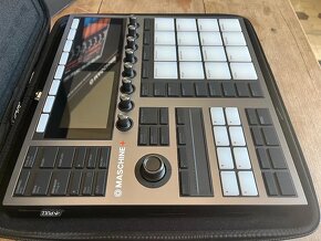 Maschine Plus - 4