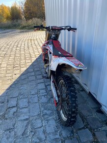 Honda CRF250R - 4