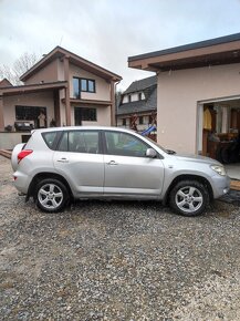 Toyota RAV4, 2,2 d, 100 kw, 4x4, r. 2008 - 4