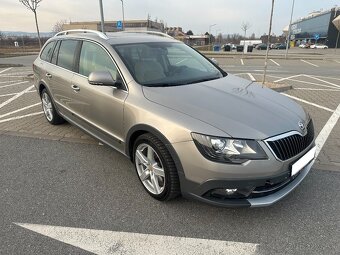 Škoda Superb Scout 1.8 TSI DSG Facelift 2015 - 4