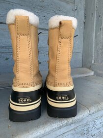 Sorel Caribou - 4