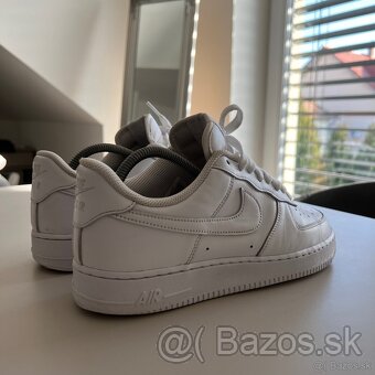 Pánske tenisky Nike Air Force 1 - 4