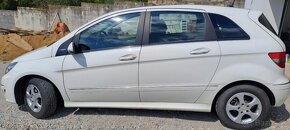 Predám  Mercedes  - benz B 160 - 4