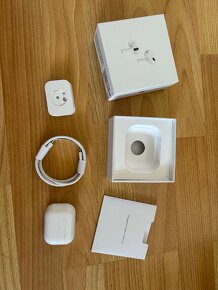 Apple AirPods pro 2 - 4