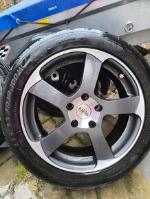 Dotz 5x120 R18 - 4