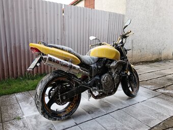 Honda Hornet CB600F - 4