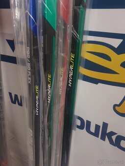 BAUER VAPOR HYPERLITE hokejka 50flex,55flex ľavá - 4